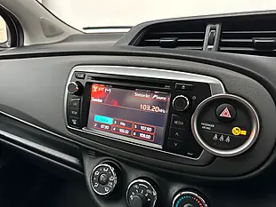 Used 2011 Toyota Yaris Tr White - Interior and Exterior details 10
