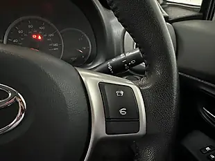 Used 2011 Toyota Yaris Tr White - Interior and Exterior details 11