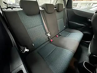 Used 2011 Toyota Yaris Tr White - Interior and Exterior details 8
