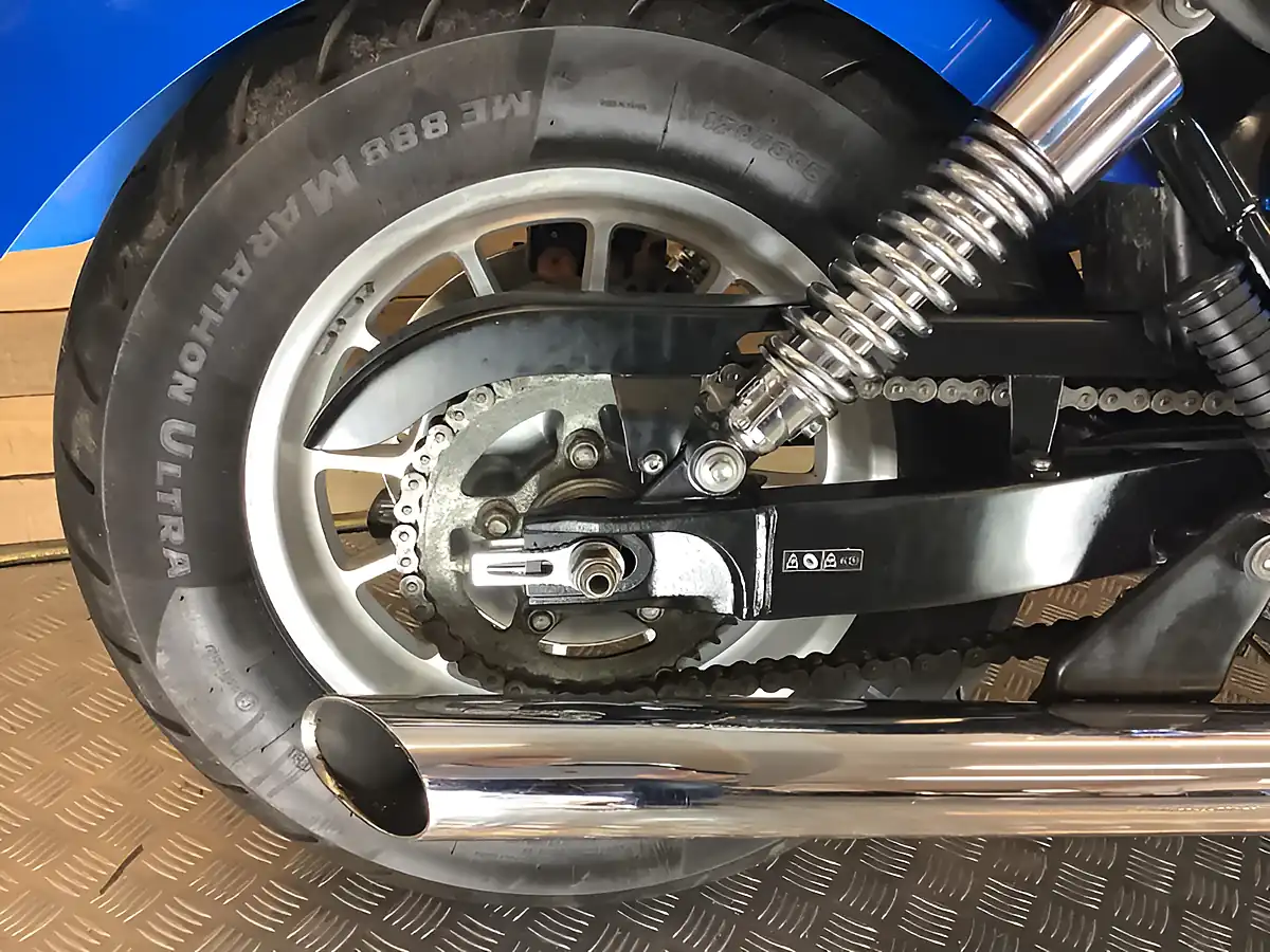 Used 2011 Triumph Bonneville Blue - Interior and Exterior details 19