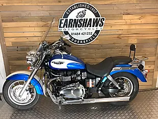 Used 2011 Triumph Bonneville Blue - Interior and Exterior details 2