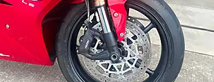 Used 2011 Triumph Daytona Diablo Red - Interior and Exterior details 3