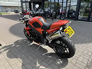 Used 2011 Triumph Speed Triple 1050 Orange - Interior and Exterior details 7