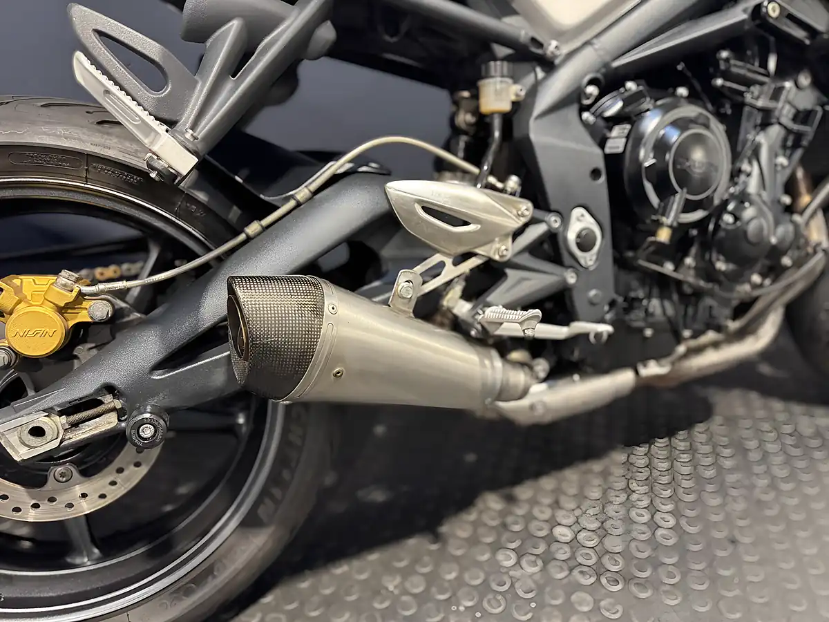 Used 2011 Triumph Street Triple - Interior and Exterior details 10