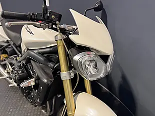 Used 2011 Triumph Street Triple - Interior and Exterior details 7