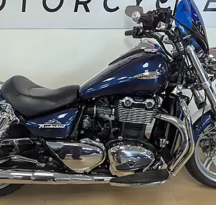 Used 2011 Triumph Thunderbird 1600 Custom Blue - Interior and Exterior details 6