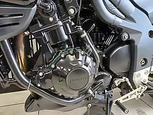 Used 2011 Triumph Tiger 1050 Black - Interior and Exterior details 11