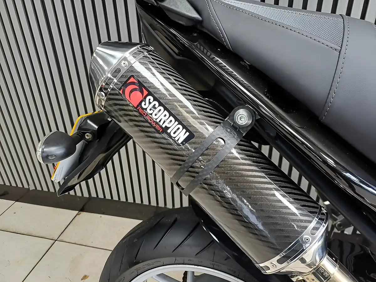 Used 2011 Triumph Tiger 1050 Black - Interior and Exterior details 15