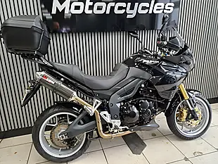 Used 2011 Triumph Tiger 1050 Black - Interior and Exterior details 5