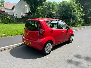 Used 2011 Vauxhall Agila S Red - Interior and Exterior details 3