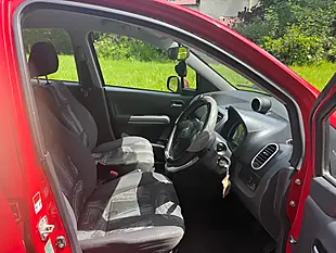 Used 2011 Vauxhall Agila S Red - Interior and Exterior details 9