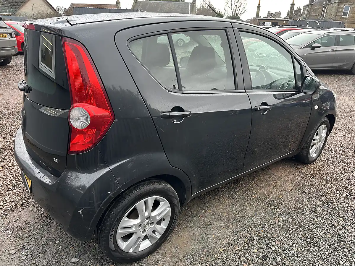 Used 2011 Vauxhall Agila Se Black - Interior and Exterior details 13