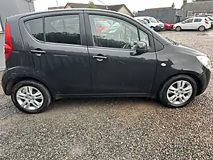 Used 2011 Vauxhall Agila Se Black - Interior and Exterior details 16
