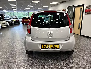 Used 2011 Vauxhall Agila Se Silver - Interior and Exterior details 10