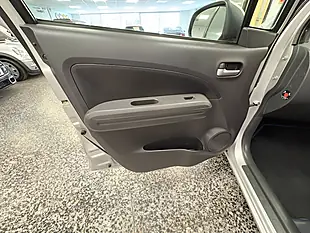 Used 2011 Vauxhall Agila Se Silver - Interior and Exterior details 14