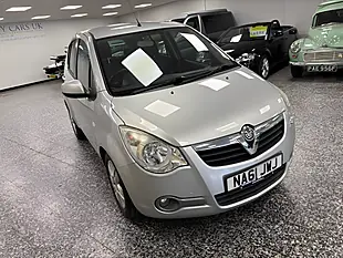 Used 2011 Vauxhall Agila Se Silver - Interior and Exterior details 9