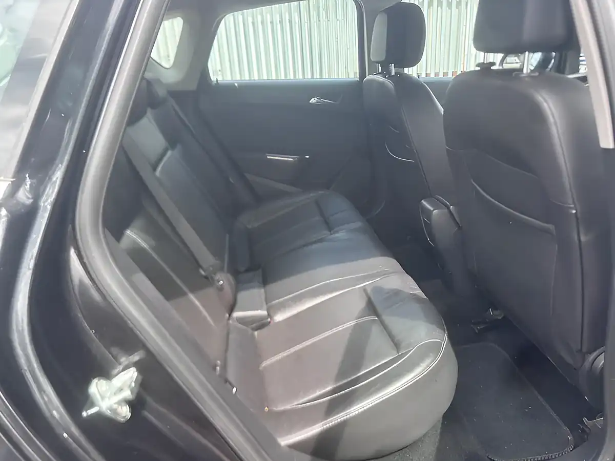 Used 2011 Vauxhall Astra Elite Black - Interior and Exterior details 8
