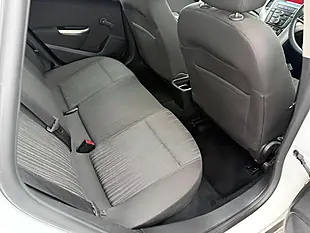 Used 2011 Vauxhall Astra Excite White - Interior and Exterior details 13