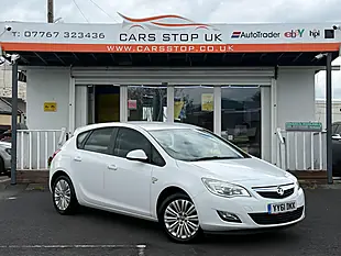 Used 2011 Vauxhall Astra Excite White - Interior and Exterior details 5