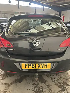 Used 2011 Vauxhall Astra Exclusiv Black - Interior and Exterior details 5