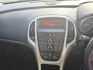 Used 2011 Vauxhall Astra Exclusiv Blue - Interior and Exterior details 11