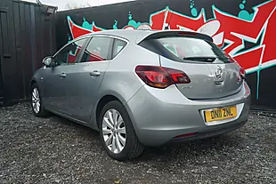 Used 2011 Vauxhall Astra Se Silver - Interior and Exterior details 10