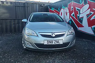 Used 2011 Vauxhall Astra Se Silver - Interior and Exterior details 4