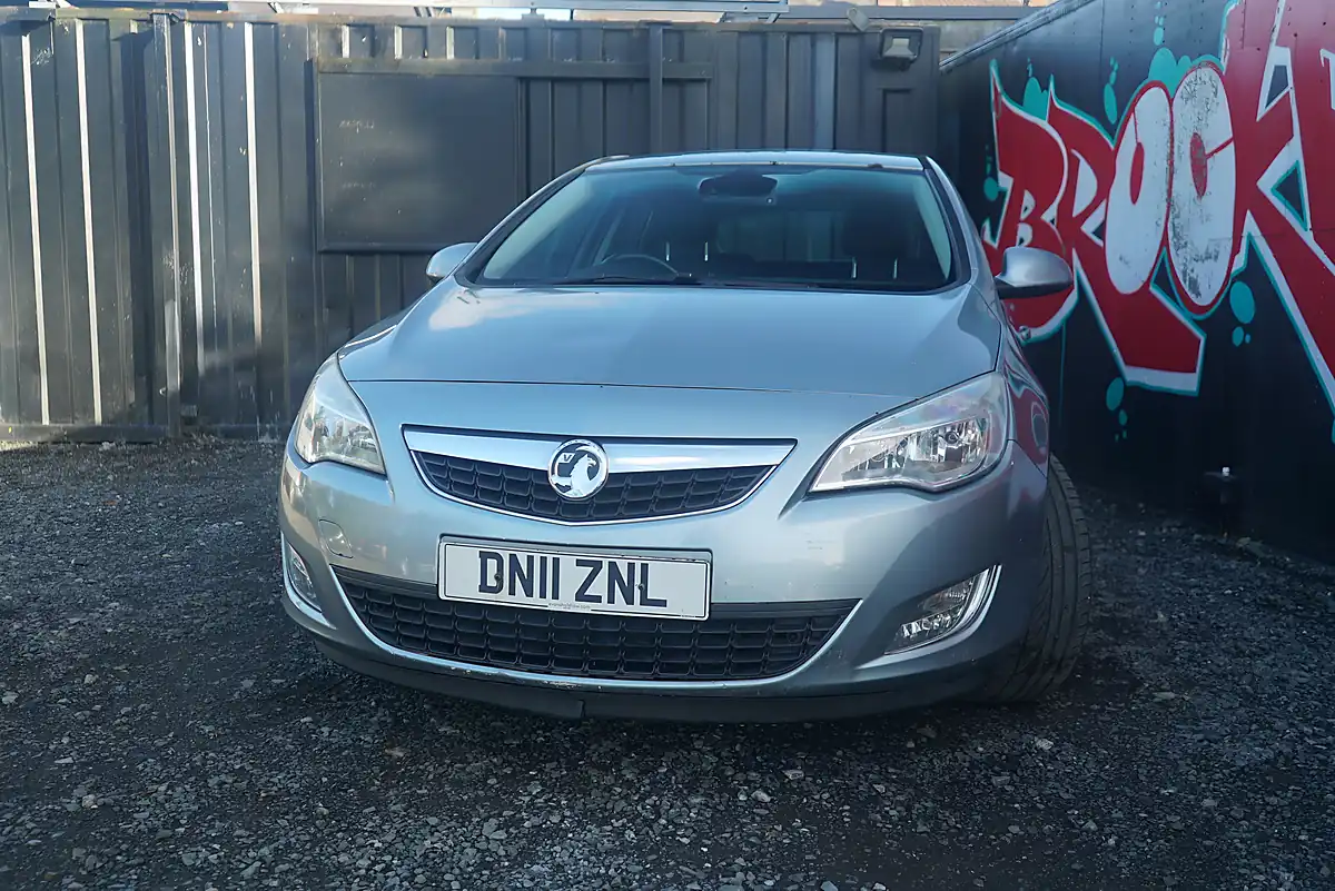 Used 2011 Vauxhall Astra Se Silver - Interior and Exterior details 6