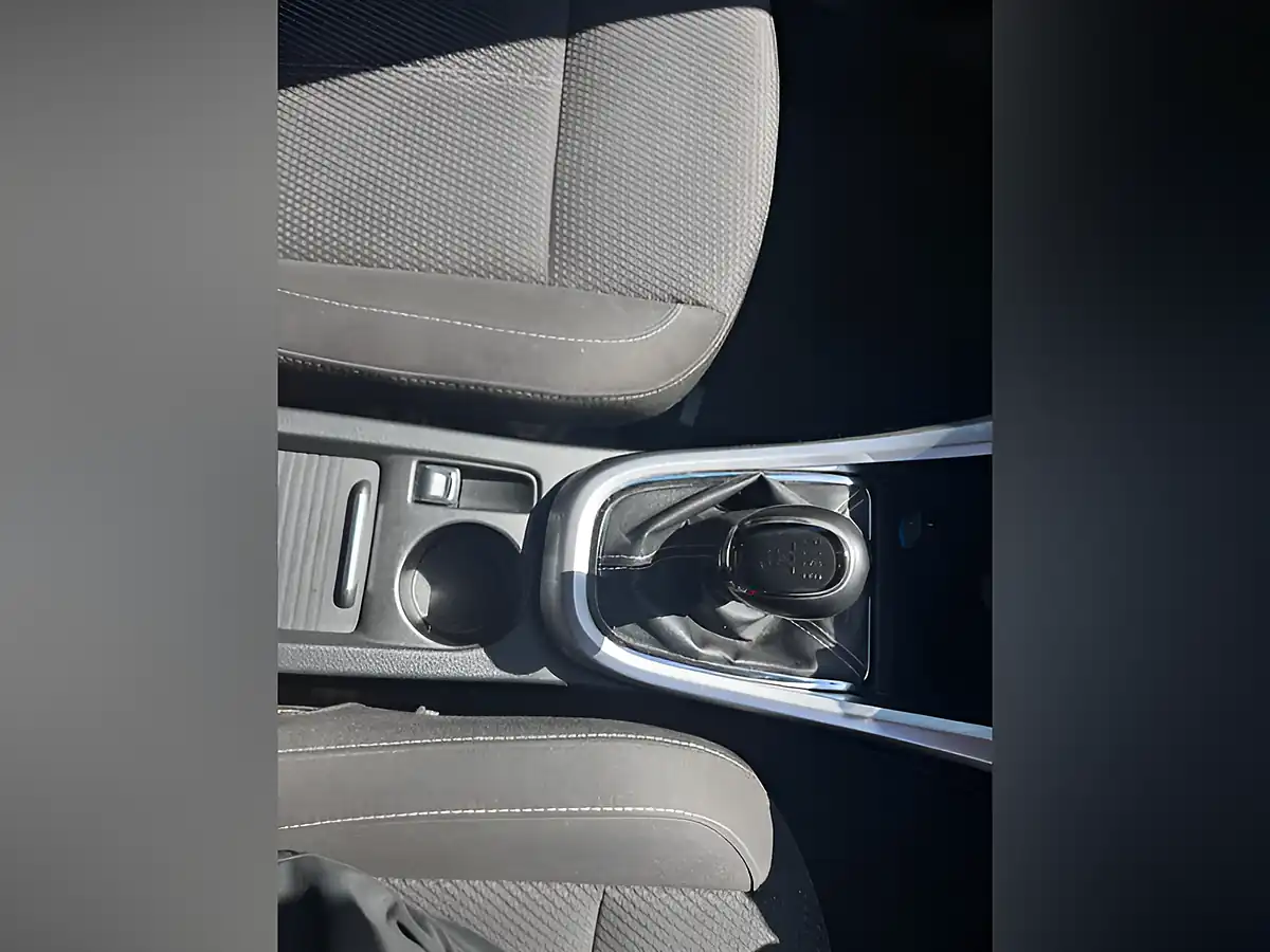 Used 2011 Vauxhall Astra Sri Black - Interior and Exterior details 13