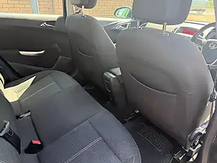 Used 2011 Vauxhall Astra Sri Black - Interior and Exterior details 16