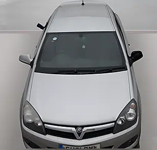 Used 2011 Vauxhall Astra Sri Silver - Interior and Exterior details 4