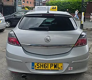 Used 2011 Vauxhall Astra Sri Silver - Interior and Exterior details 9