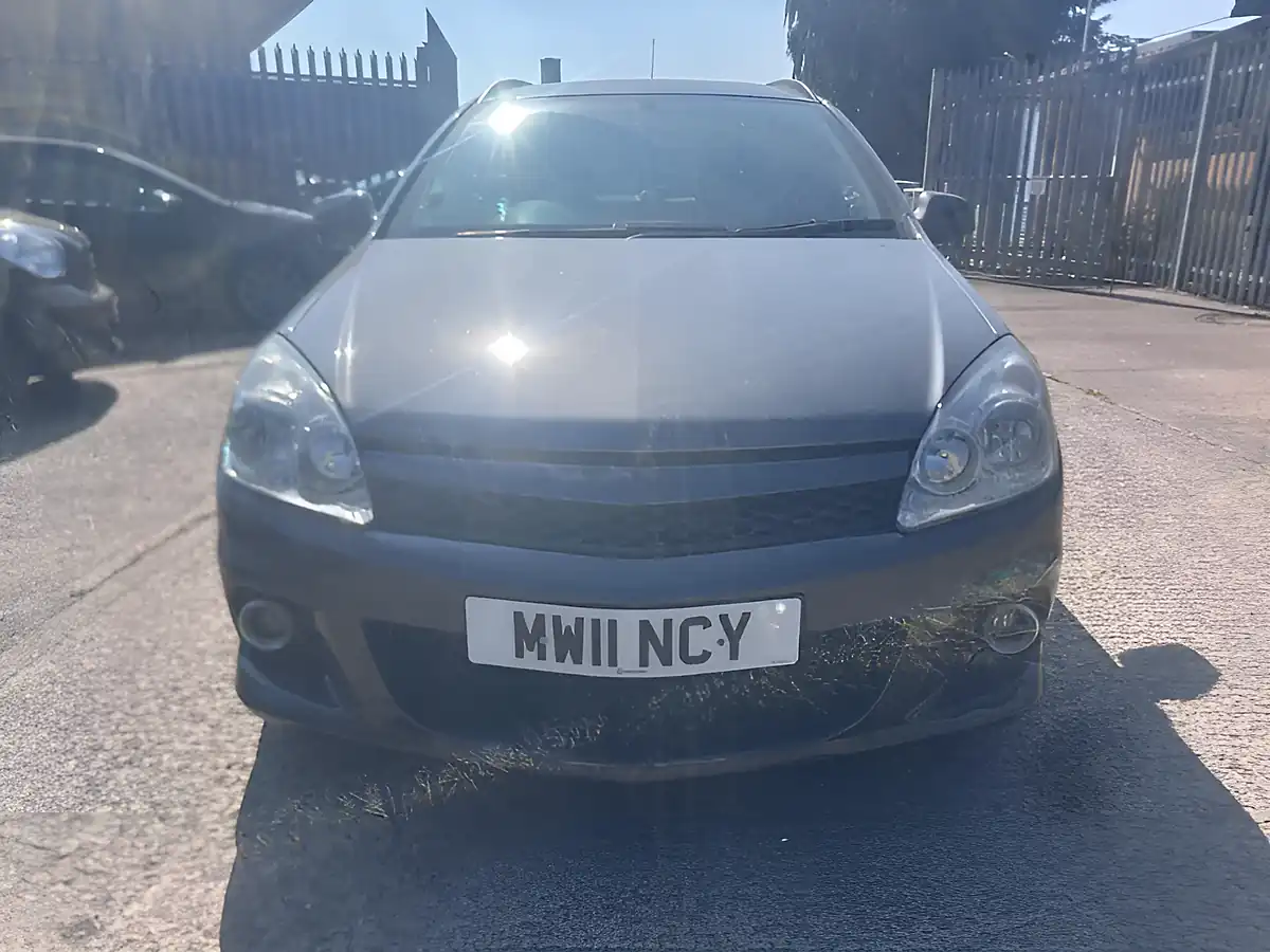 Used 2011 Vauxhall Astra Van Sportive Grey - Interior and Exterior details 8