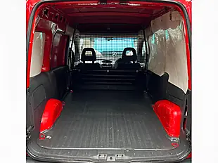 Used 2011 Vauxhall Combo Ecoflex Red - Interior and Exterior details 10