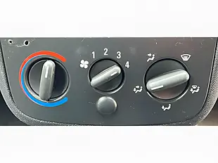 Used 2011 Vauxhall Combo Ecoflex Red - Interior and Exterior details 18