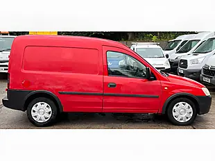 Used 2011 Vauxhall Combo Ecoflex Red - Interior and Exterior details 6