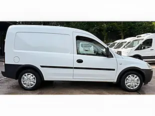 Used 2011 Vauxhall Combo Panel Van White - Interior and Exterior details 12
