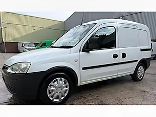 Used 2011 Vauxhall Combo Panel Van White - Interior and Exterior details 8
