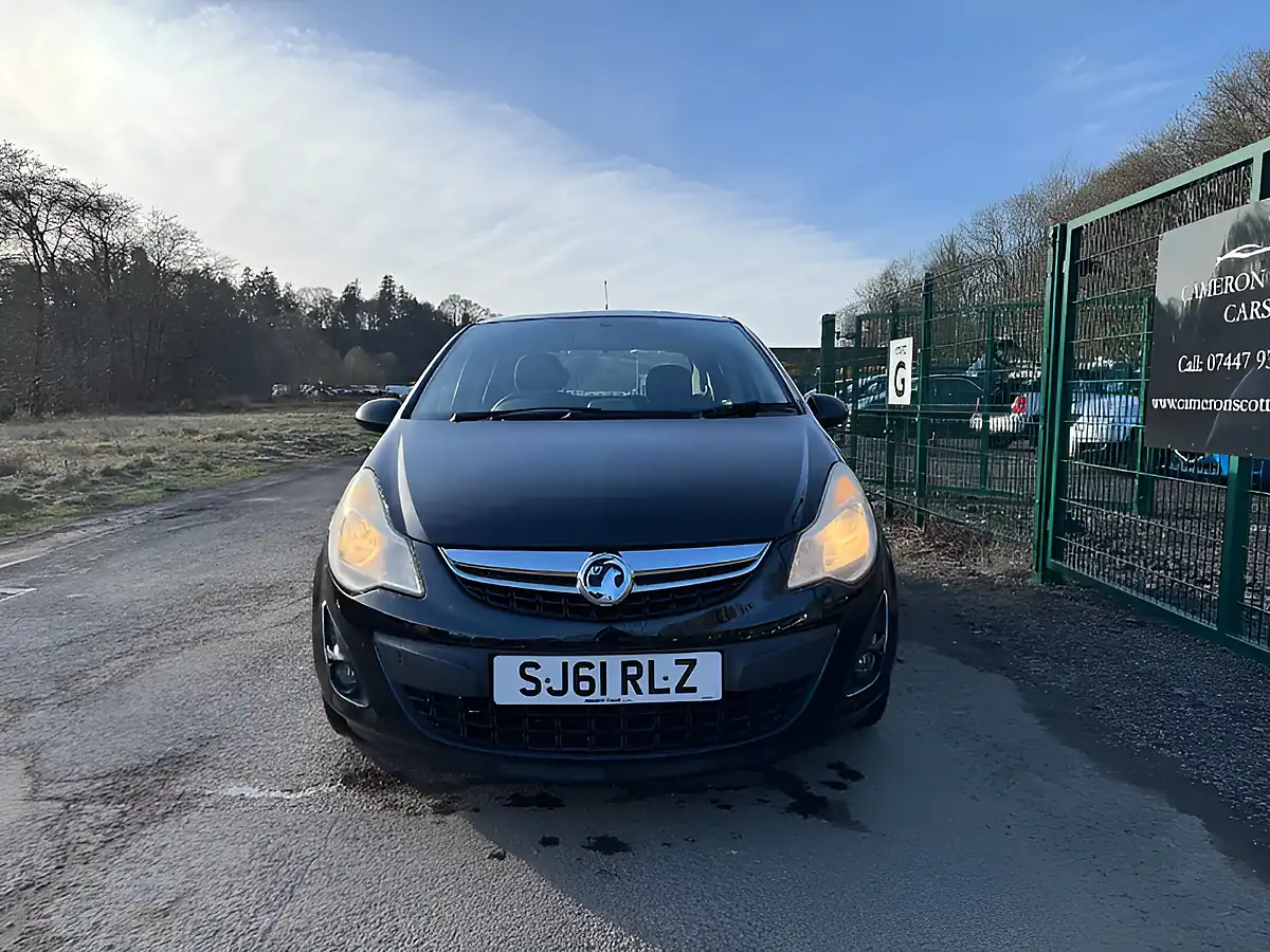 Used 2011 Vauxhall Corsa Excite Black - Interior and Exterior details 3