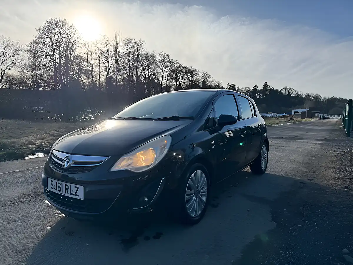 Used 2011 Vauxhall Corsa Excite Black - Interior and Exterior details 4