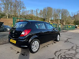 Used 2011 Vauxhall Corsa Excite Black - Interior and Exterior details 9