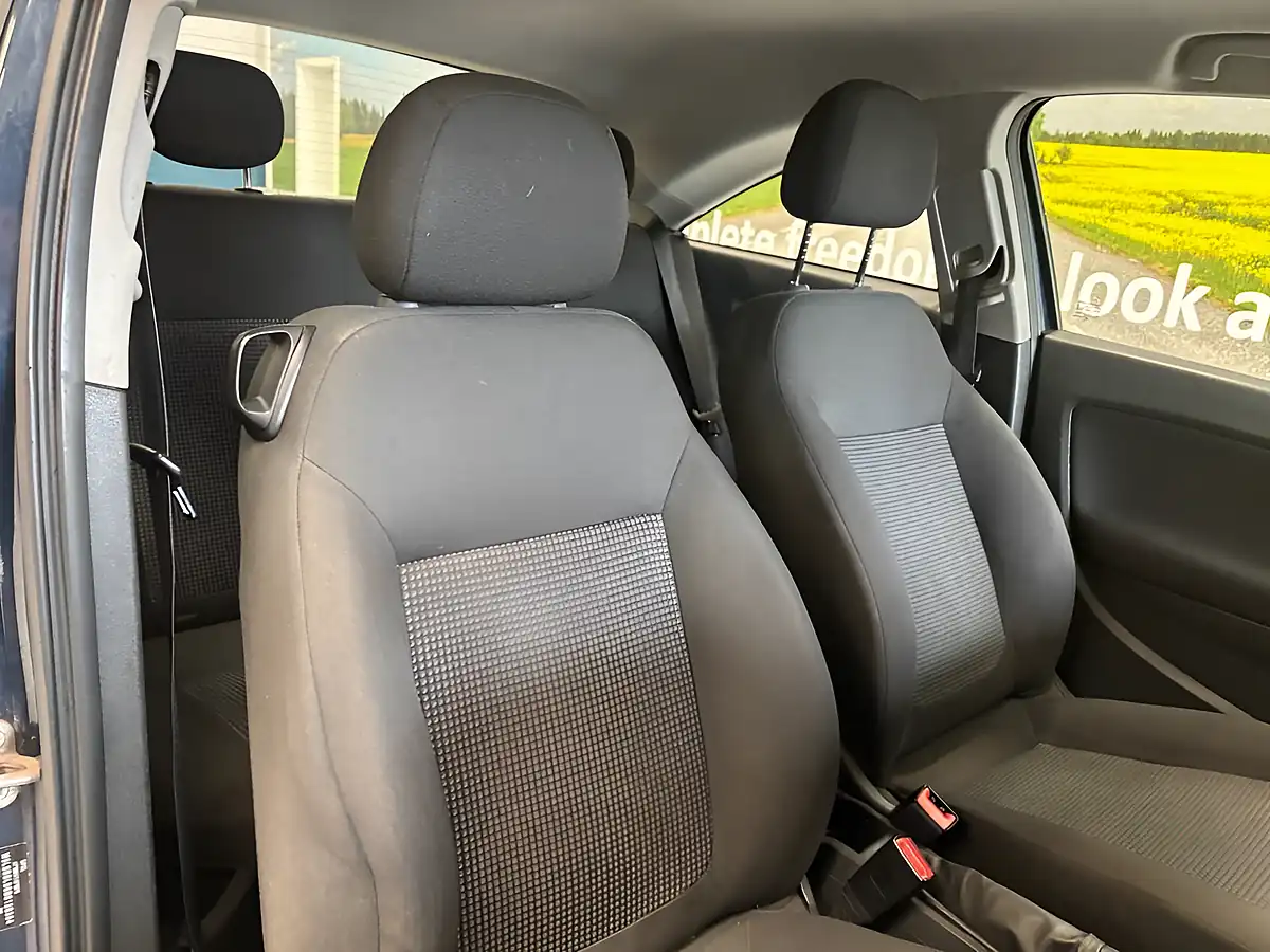 Used 2011 Vauxhall Corsa Excite Blue - Interior and Exterior details 20