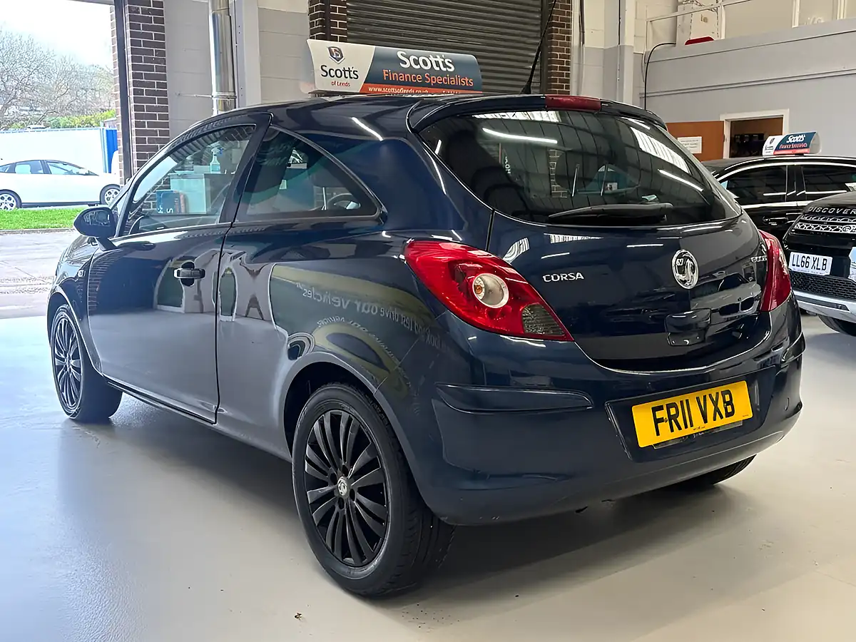 Used 2011 Vauxhall Corsa Excite Blue - Interior and Exterior details 8