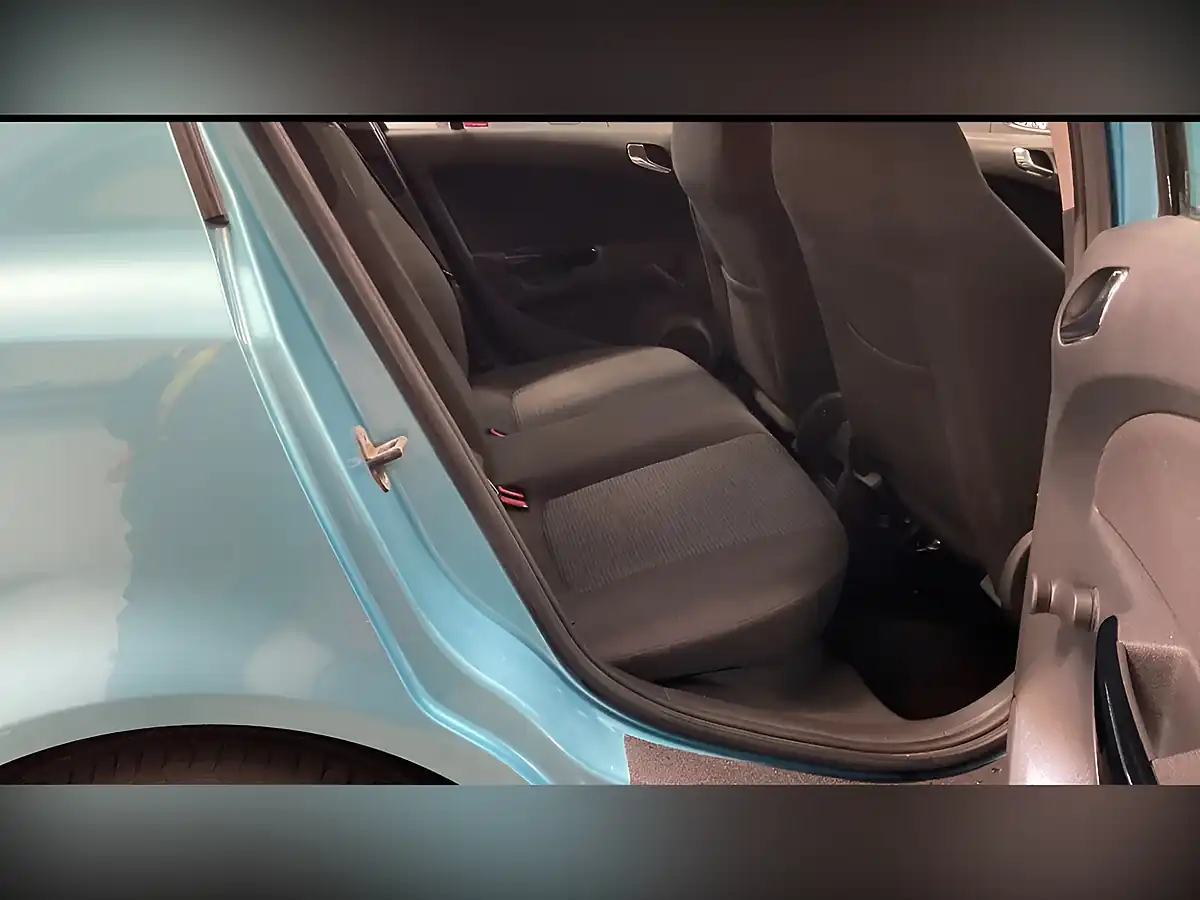 Used 2011 Vauxhall Corsa Excite Blue - Interior and Exterior details 13
