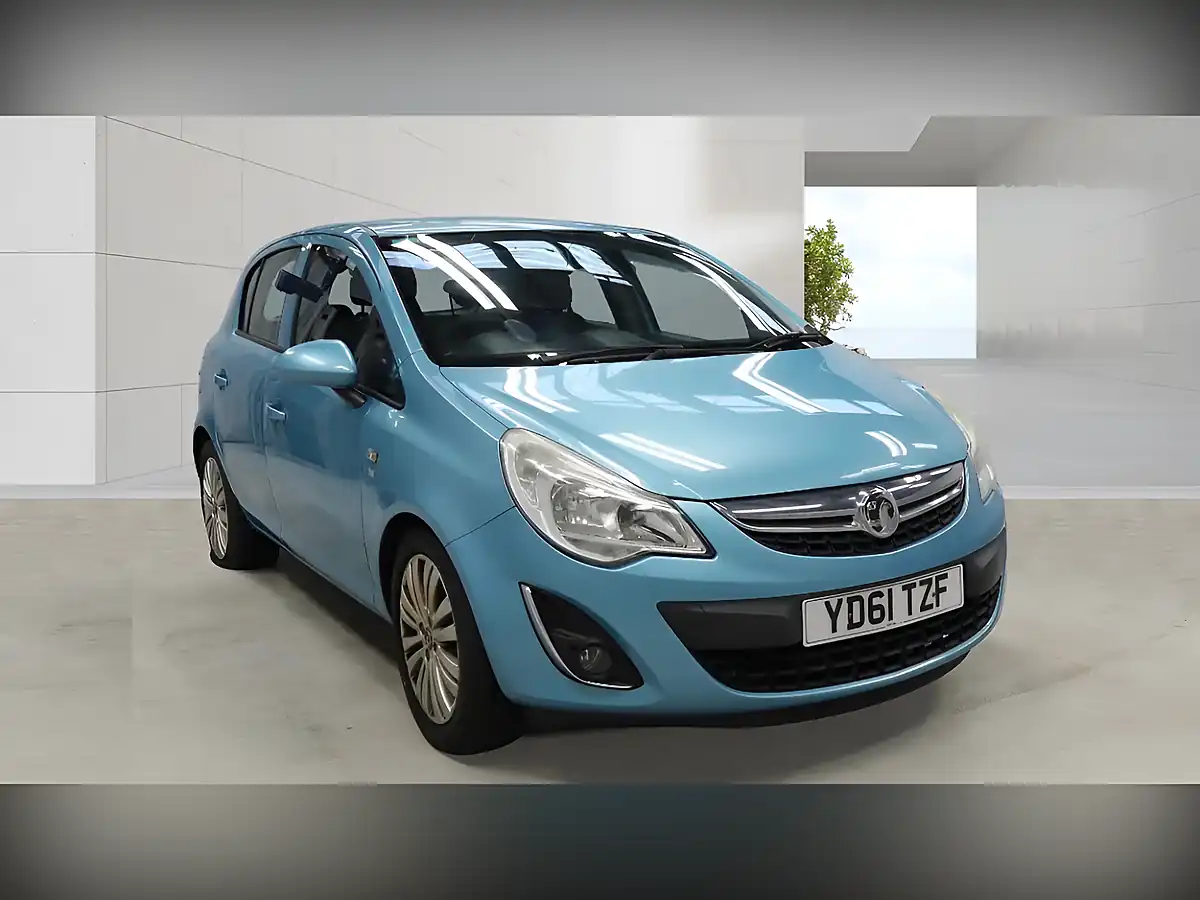 Used 2011 Vauxhall Corsa Excite Blue - Interior and Exterior details 4