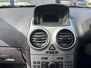 Used 2011 Vauxhall Corsa Excite Silver - Interior and Exterior details 15