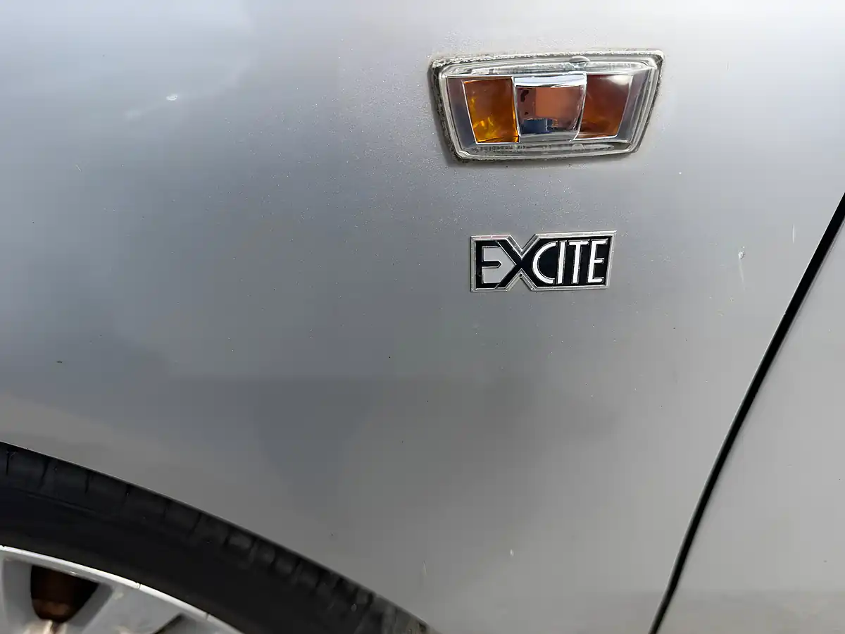 Used 2011 Vauxhall Corsa Excite Silver - Interior and Exterior details 20