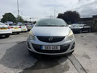 Used 2011 Vauxhall Corsa Excite Silver - Interior and Exterior details 8