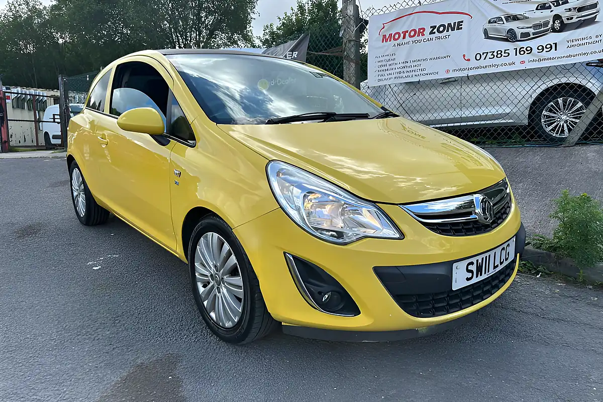 Used 2011 Vauxhall Corsa Excite Yellow - Front View
