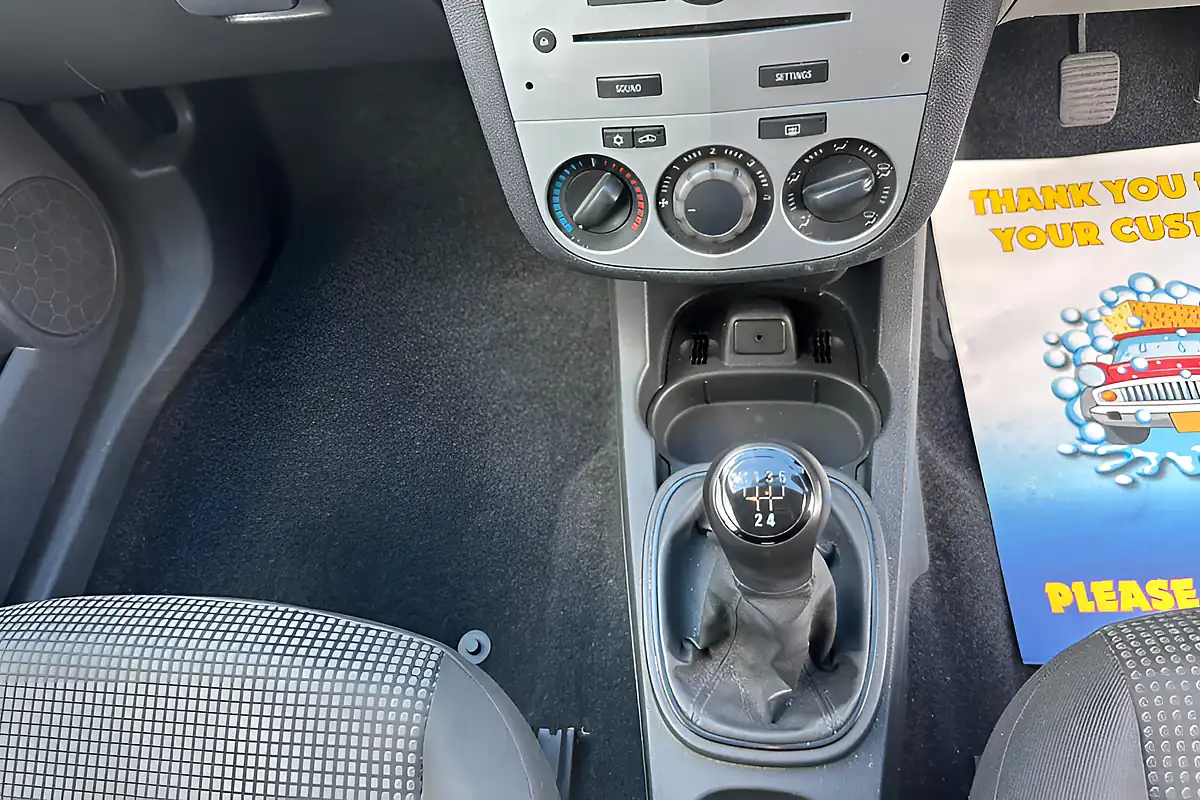 Used 2011 Vauxhall Corsa Excite Yellow - Interior and Exterior details 14